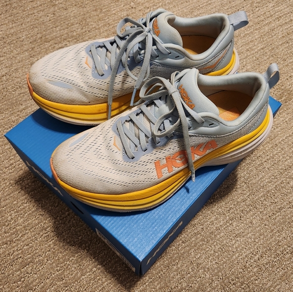 Bondi 8 - Women's 7.5B - Picture 4 of 5